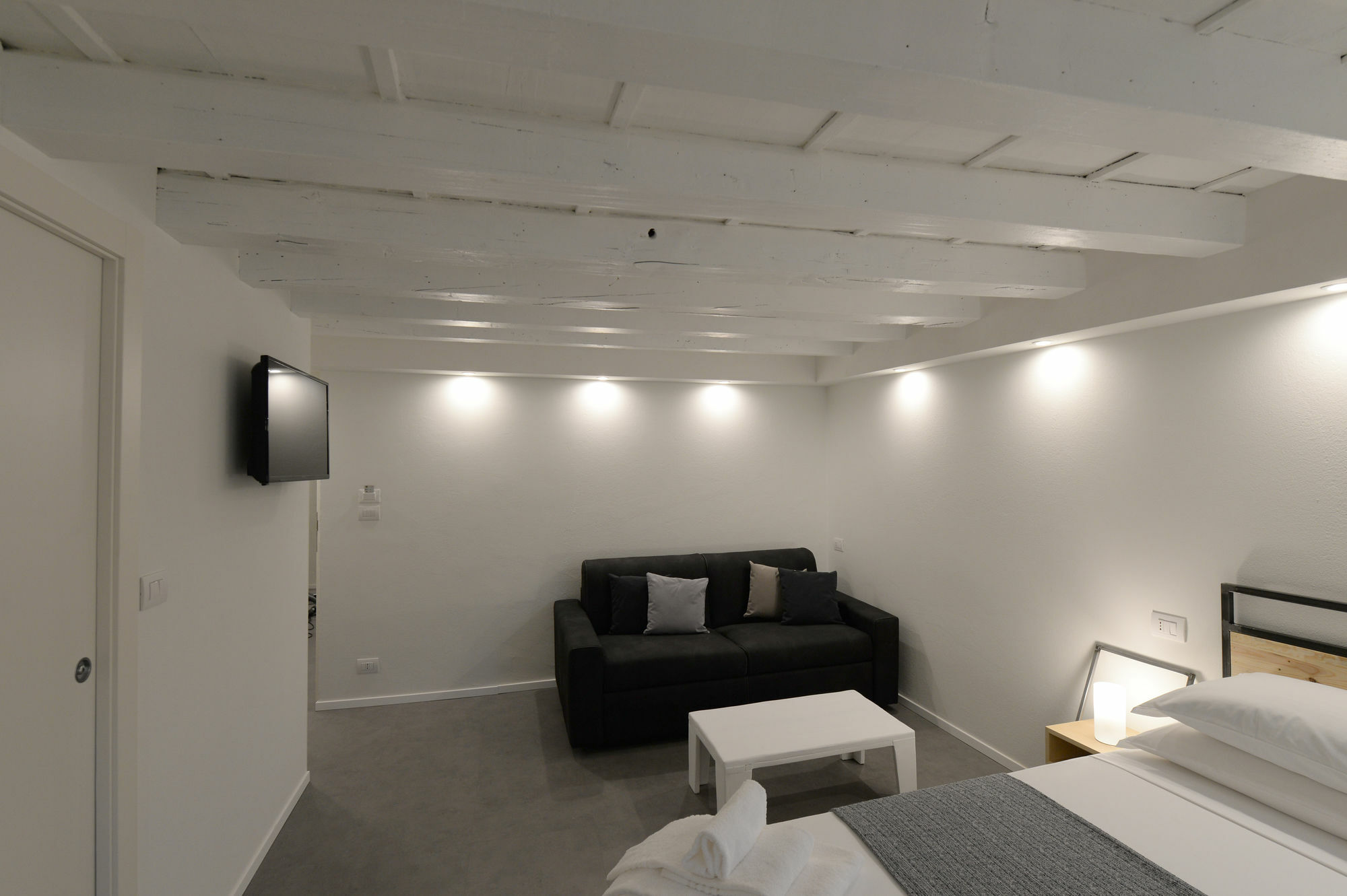 Piano Tre Hotel เวโรนา ภายนอก รูปภาพ