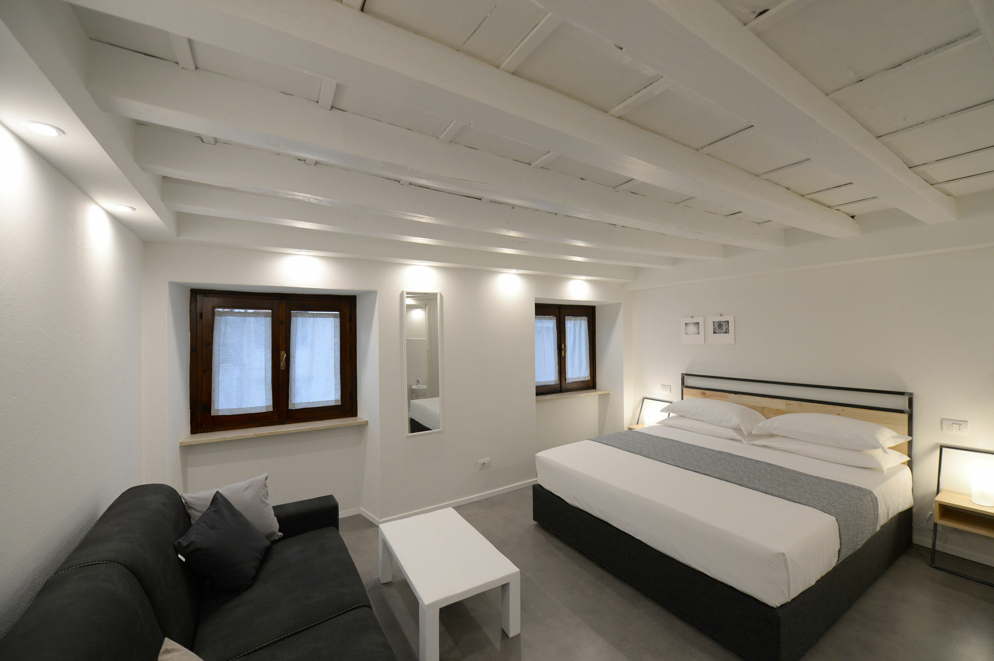 Piano Tre Hotel เวโรนา ภายนอก รูปภาพ
