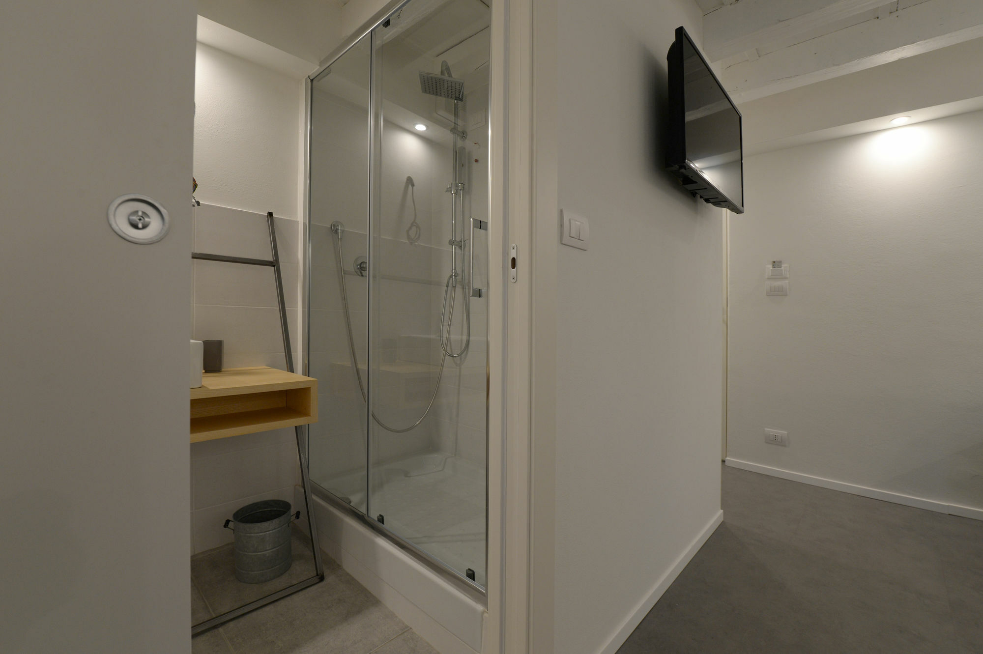 Piano Tre Hotel เวโรนา ภายนอก รูปภาพ