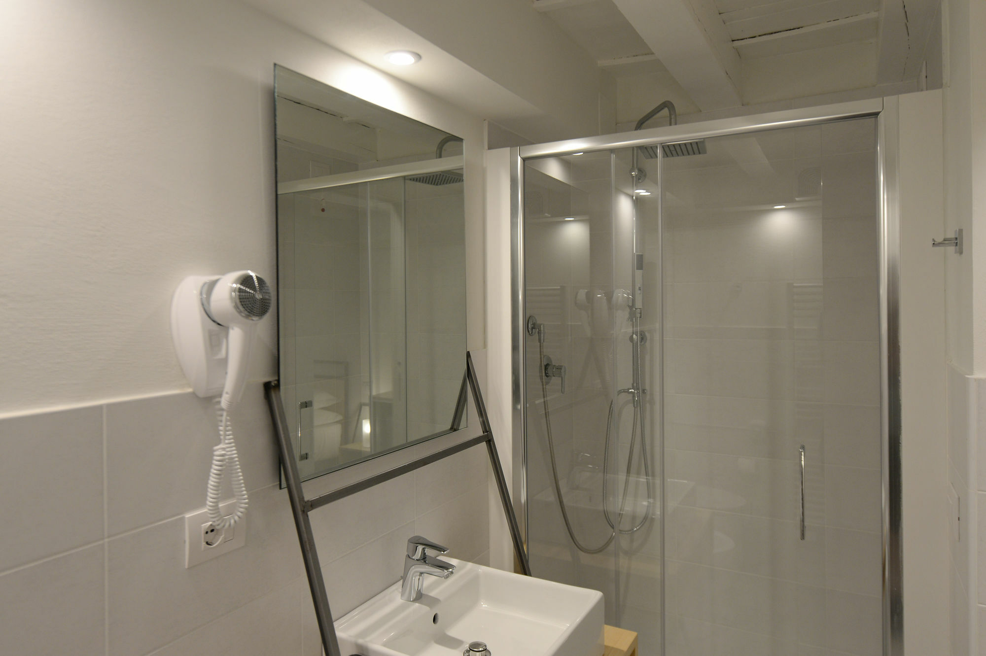 Piano Tre Hotel เวโรนา ภายนอก รูปภาพ